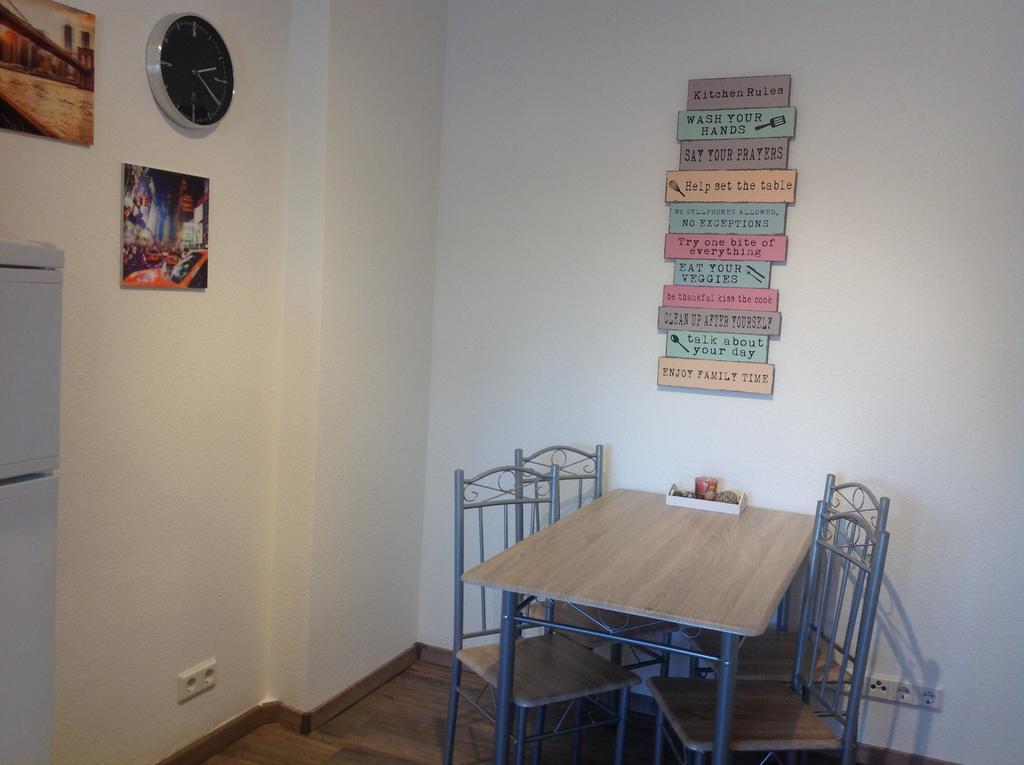 Frankes Sleep Inn, 4, 2, 1 Raumwohnungen, Sauna Velbert Luaran gambar